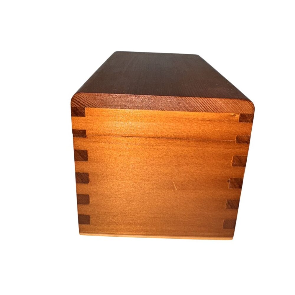 Wooden dovetailed Pet Ashes Keepsake Box Hinged Lid brass plaque - Picture 3 of 8